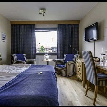 Hotell Bellevue Hjo Buitenkant foto